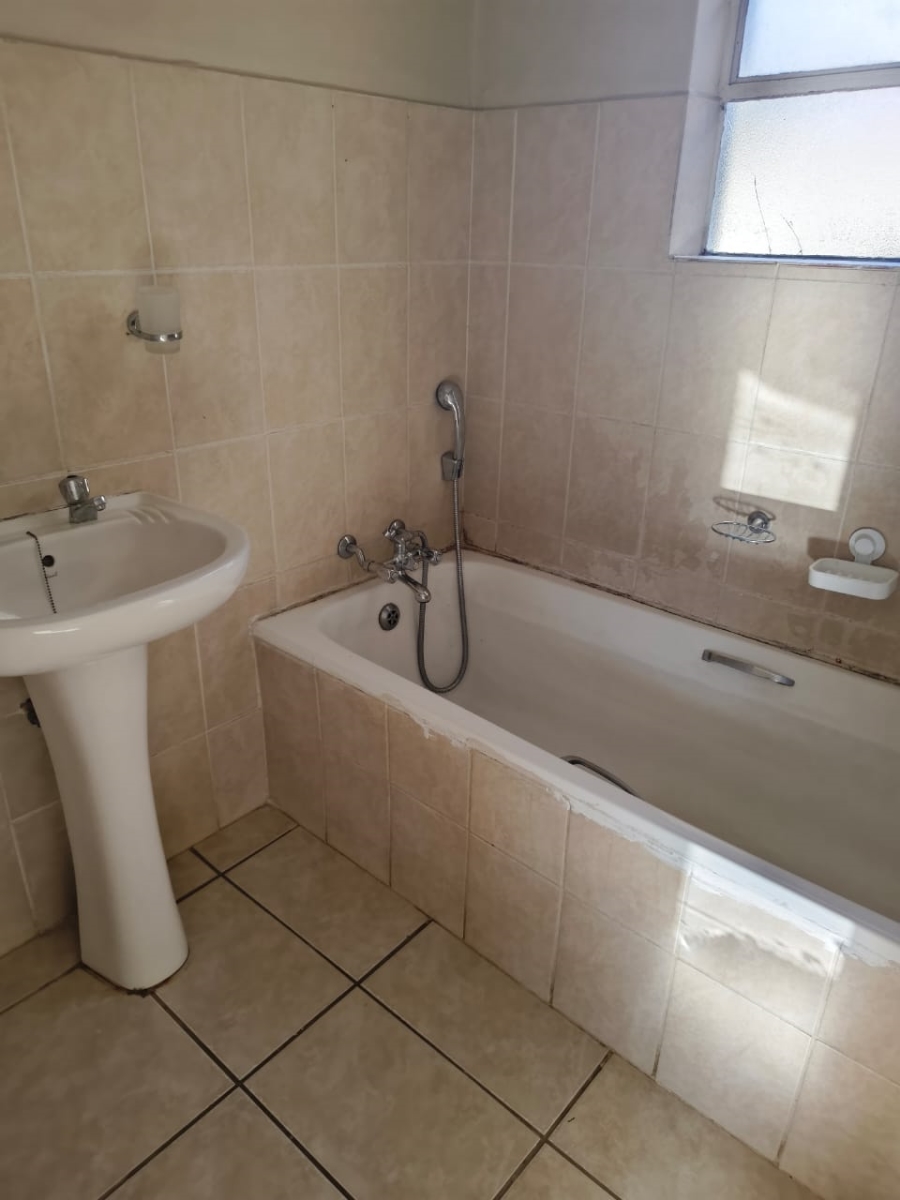 2 Bedroom Property for Sale in Brits North West